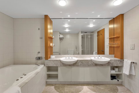 Stamford Plaza Adelaide - Accommodation Cairns 20