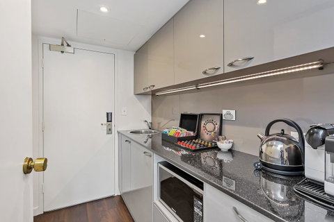 Stamford Plaza Adelaide - Accommodation Cairns 41