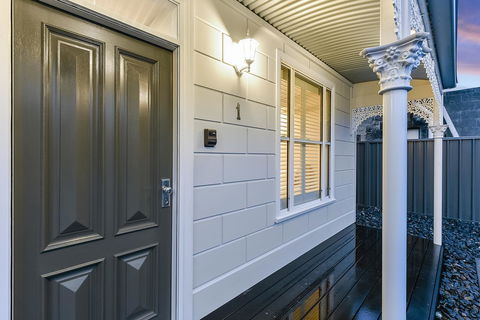 Aloha Central Luxury Apartments - Accommodation Cairns 22