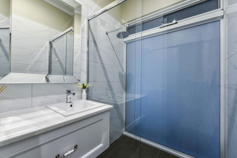 Aloha Central Luxury Apartments - Accommodation Cairns 18