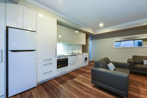 Aloha Central Luxury Apartments - Accommodation Cairns 29