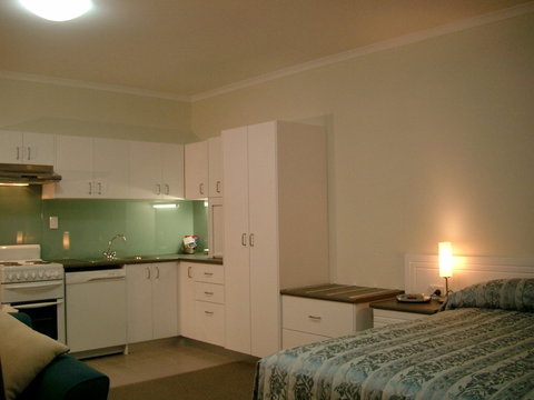 McLaren Vale Motel & Apartments - Accommodation Cairns 21