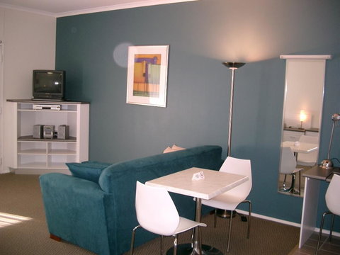 McLaren Vale Motel & Apartments - Accommodation Cairns 9