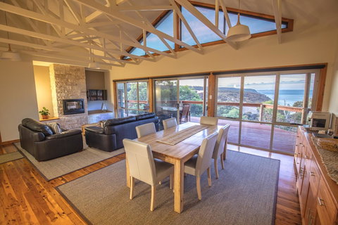 Sea Dragon Kangaroo Island - Accommodation Cairns 9