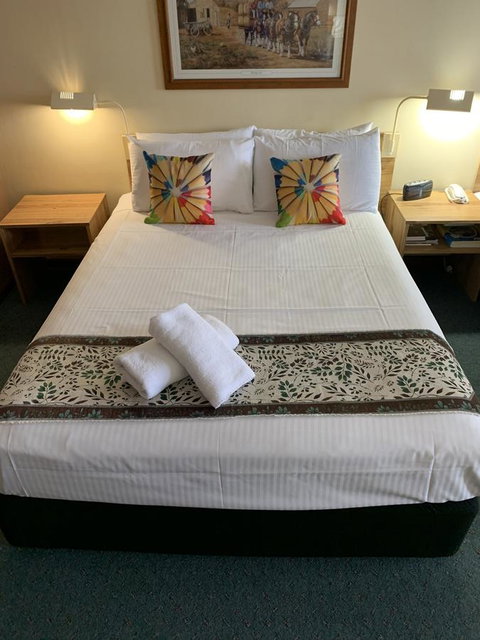 Cumberland Motor Inn - Accommodation Cairns 4