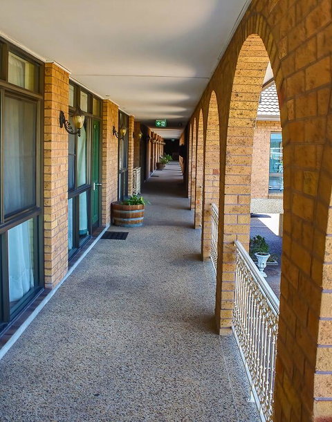 Cumberland Motor Inn - Accommodation Cairns 37