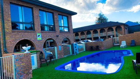 Cumberland Motor Inn - Accommodation Cairns 17