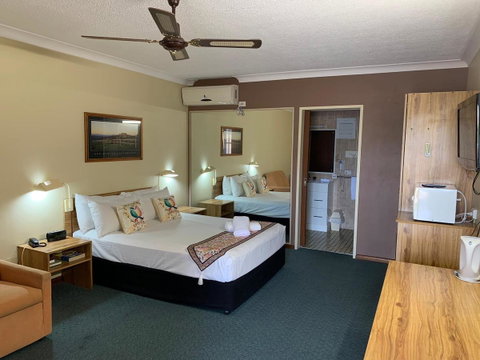 Cumberland Motor Inn - Accommodation Cairns 22