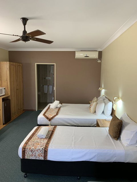 Cumberland Motor Inn - Accommodation Cairns 19