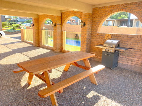 Cumberland Motor Inn - Accommodation Cairns 8