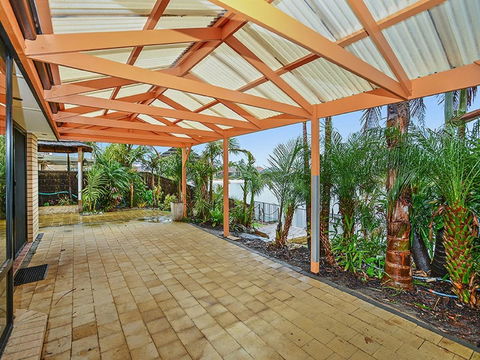 Lakeside - Encounter Bay - Accommodation Cairns 18