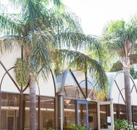 Bay Motel Hotel - Accommodation Cairns