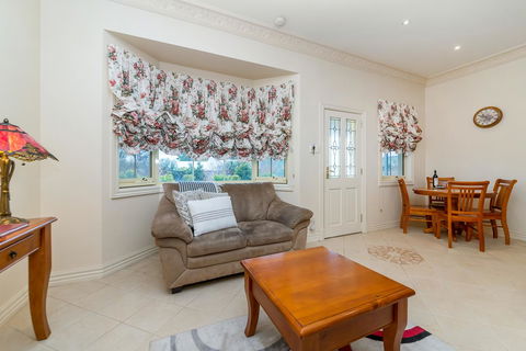 Barossa Vineyard Cottages - Accommodation Cairns 17
