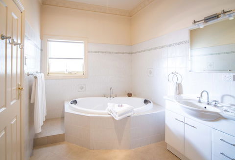 Barossa Vineyard Cottages - Accommodation Cairns 33