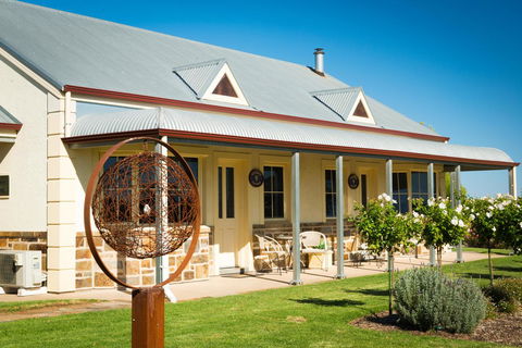 Barossa Vineyard Cottages - Accommodation Cairns 0