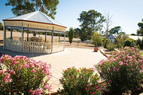 Barossa Vineyard Cottages - Accommodation Cairns 4
