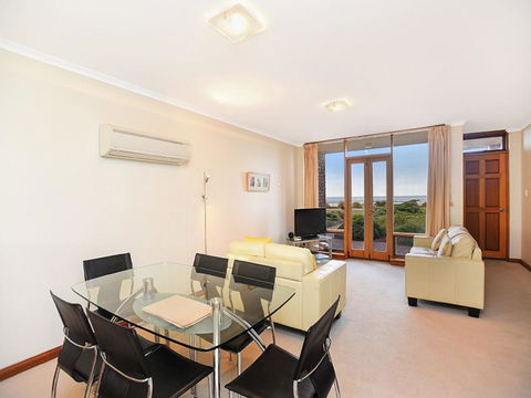 Franklin Beachfront Apartments - Accommodation Cairns 4