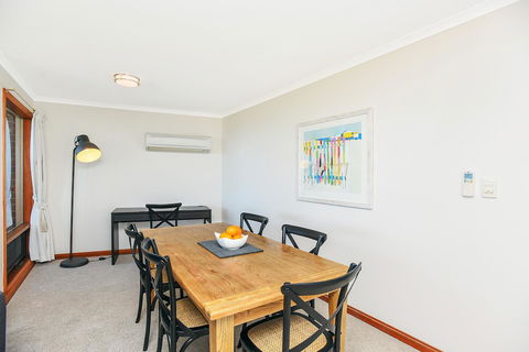 Franklin Beachfront Apartments - Accommodation Cairns 7