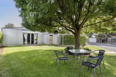 Barossa Retro BnB - Accommodation Cairns 3