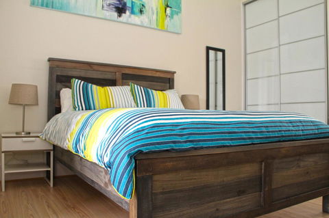 Smugglers Inn Studio Apartments - Accommodation Cairns 13