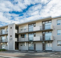 Glenelg Holiday Apartments - Corfu - Accommodation Cairns