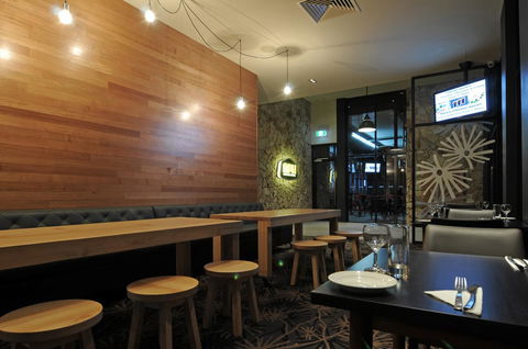 Mansfield Park Hotel - Accommodation Cairns 5
