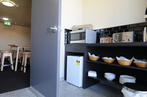 Mansfield Park Hotel - Accommodation Cairns 6