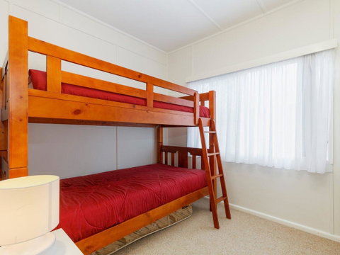 Wyvern - Accommodation Cairns 6