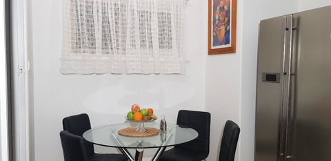 Unit In Marion - Accommodation Cairns 3