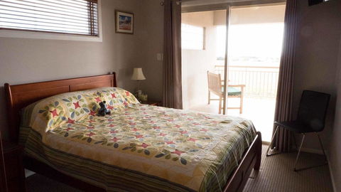 Rezare House Bed & Breakfast - Accommodation Cairns 15