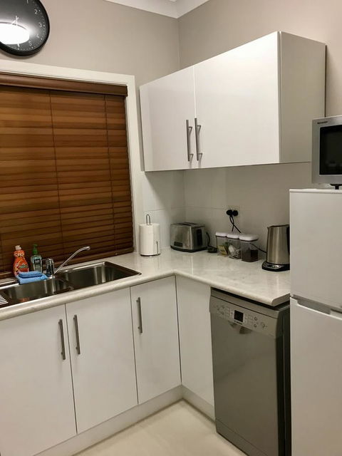 Rezare House Bed & Breakfast - Accommodation Cairns 33