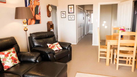 Rezare House Bed & Breakfast - Accommodation Cairns 27
