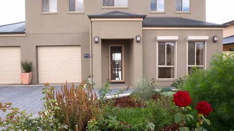Rezare House Bed & Breakfast - Accommodation Cairns 1