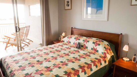 Rezare House Bed & Breakfast - Accommodation Cairns 5