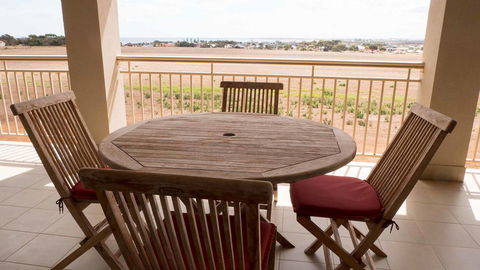 Rezare House Bed & Breakfast - Accommodation Cairns 19
