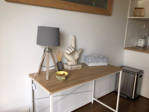 Windsor Gardens Home - Accommodation Cairns 10