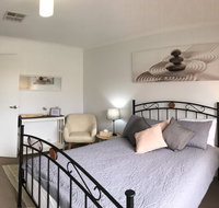 Windsor Gardens Home - Accommodation Cairns