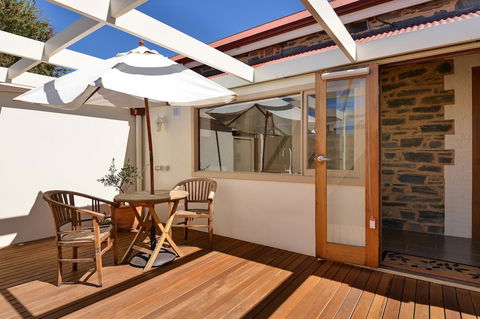 Trafalgar Premium Vintage Suites - Accommodation Cairns 13