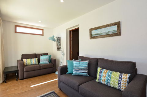 Trafalgar Premium Vintage Suites - Accommodation Cairns 21