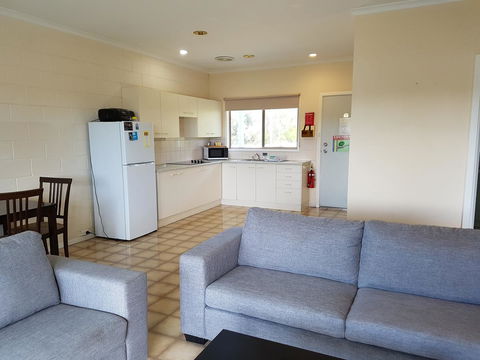 Marion Bay Holiday Villas - Accommodation Cairns 0