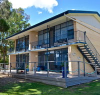 Longbeach Apartments - Accommodation Cairns