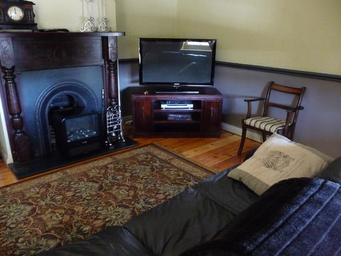 Country Bakehouse Accommodation - Accommodation Cairns 10