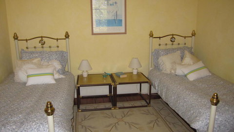 Gainsborough Cottage - Accommodation Cairns 2