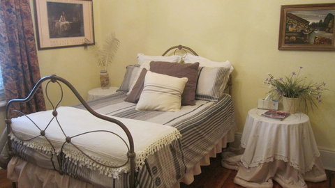 Gainsborough Cottage - Accommodation Cairns 9