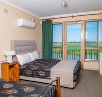 Tailem Bend Riverside Hotel - Accommodation Cairns