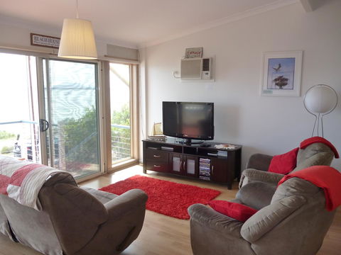 Seascape - Accommodation Cairns 5