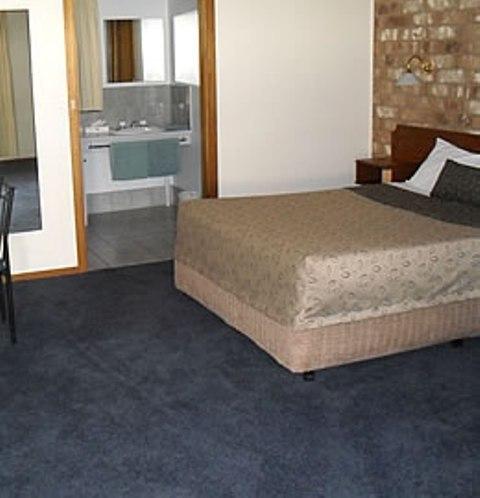 Clare Central - Accommodation Cairns 44