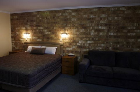 Clare Central - Accommodation Cairns 28