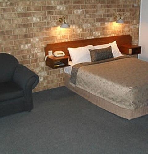 Clare Central - Accommodation Cairns 21