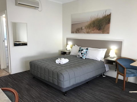 Robetown Motor Inn & Apartments - Accommodation Cairns 25